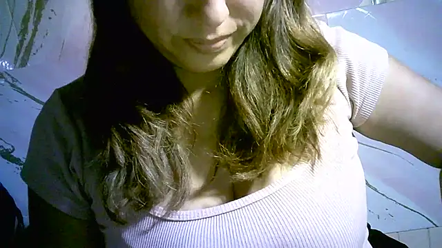 Zulreyna online show from 05/09/26, 03:12