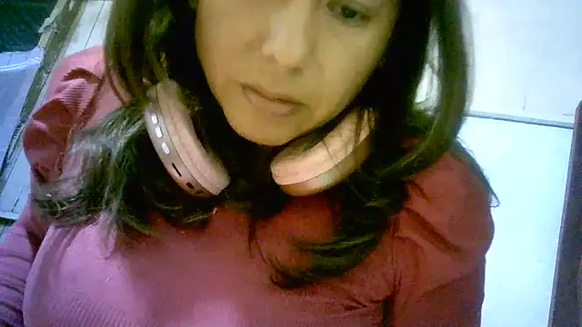 Zulreyna online show from 06/20/26, 05:10