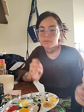 mr arte online show from 11/05/25, 04:18