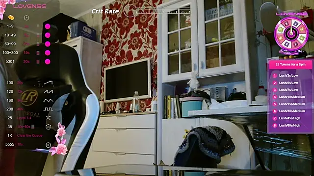 Snapshot of dominyantrix chatting on 11/07/25, 07:36 dominyantrix online show from 11/07/25, 07:36