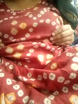 Snapshot of angelboudi0592 chatting on 11/07/25, 07:30 angelboudi0592 online show from 11/07/25, 07:30