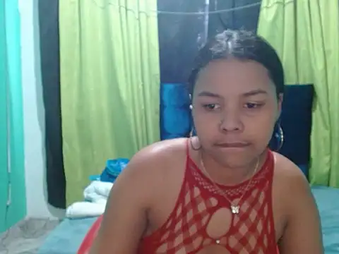 Snapshot of Sabrinadevil chatting on 11/05/25, 08:42 Sabrinadevil online show from 11/05/25, 08:42