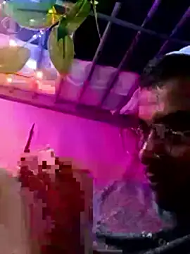 Snapshot of ParlousCarpet chatting on 01/11/26, 08:58 ParlousCarpet online show from 01/11/26, 08:58