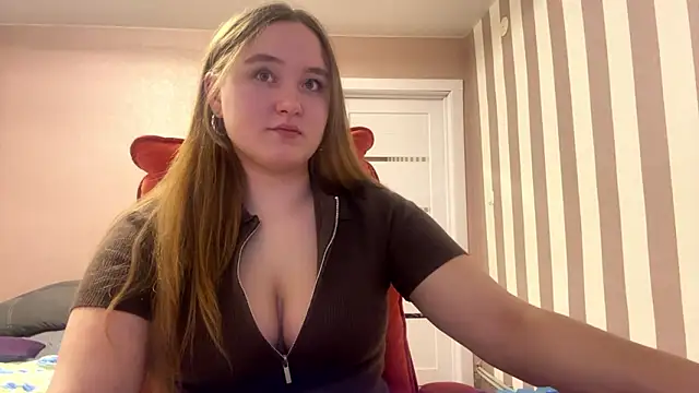 Snapshot of BabyBlissxx chatting on 03/22/26, 10:02 BabyBlissxx online show from 03/22/26, 10:02