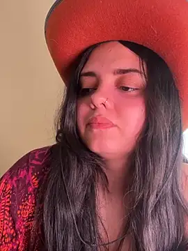 Snapshot of candicewest_ chatting on 02/04/26, 04:02 candicewest online show from 02/04/26, 04:02