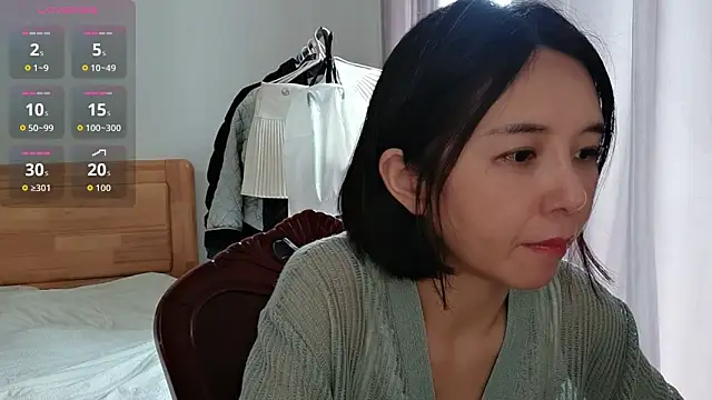 Snapshot of Wanwan61 chatting on 11/07/25, 06:46 Wanwan61 online show from 11/07/25, 06:46