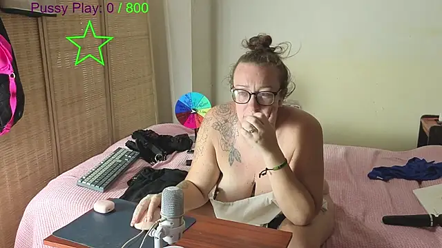 JadeStarUK online show from 04/24/26, 10:45