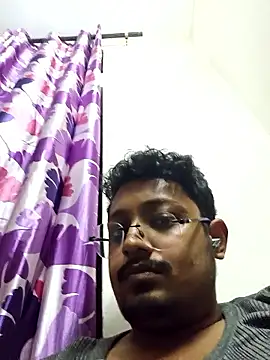 Snapshot of Your_yash2 chatting on 01/06/26, 05:05 Your yash2 online show from 01/06/26, 05:05