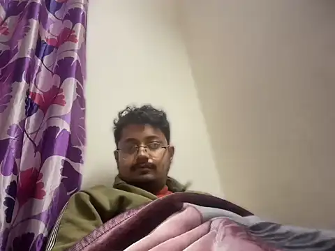 Snapshot of Your_yash2 chatting on 01/08/26, 03:03 Your yash2 online show from 01/08/26, 03:03
