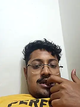Snapshot of Your_yash2 chatting on 03/08/26, 01:48 Your yash2 online show from 03/08/26, 01:48