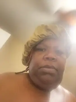 Snapshot of Babygir85 chatting on 01/18/26, 02:26 Babygir85 online show from 01/18/26, 02:26