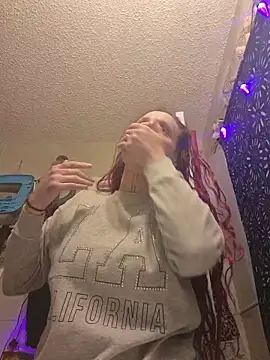 Snapshot of GemmaJustice1127 chatting on 02/24/26, 05:16 GemmaJustice1127 online show from 02/24/26, 05:16