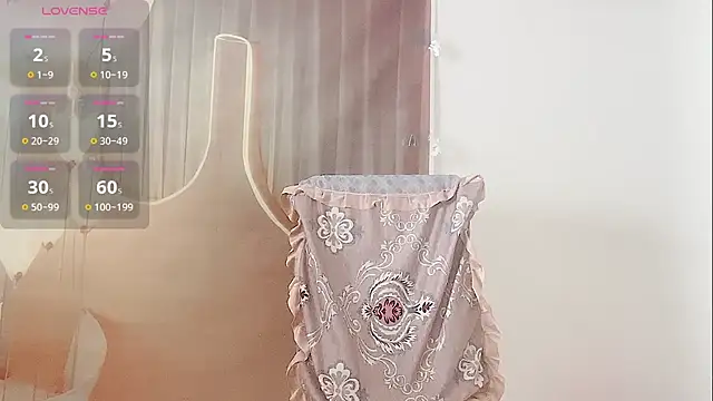 Snapshot of cutefei chatting on 11/09/25, 07:39 cutefei online show from 11/09/25, 07:39