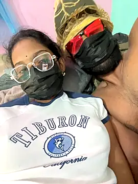 leenaboyxh online show from 11/13/25, 08:57