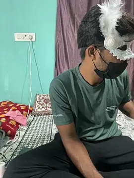 leenaboyxh online show from 11/29/25, 04:21