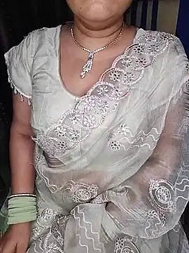 Snapshot of indian_Teena_Bhabhi chatting on 05/17/26, 07:28 indian Teena Bhabhi online show from 05/17/26, 07:28