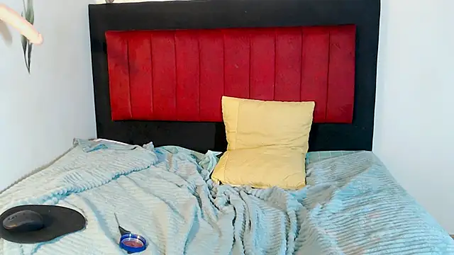 Snapshot of AMARYXS chatting on 02/19/26, 12:06 AMARYXS online show from 02/19/26, 12:06