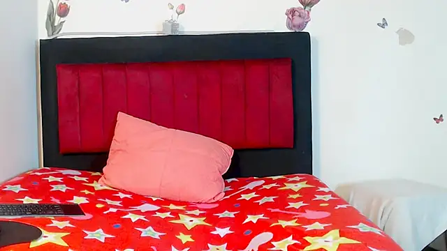 Snapshot of AMARYXS chatting on 02/25/26, 11:31 AMARYXS online show from 02/25/26, 11:31