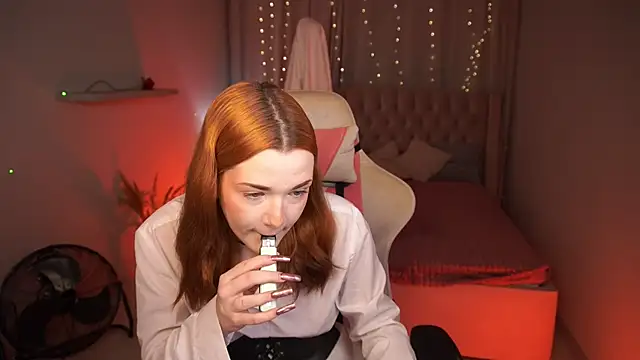 AvaRyder online show from 11/11/25, 12:49