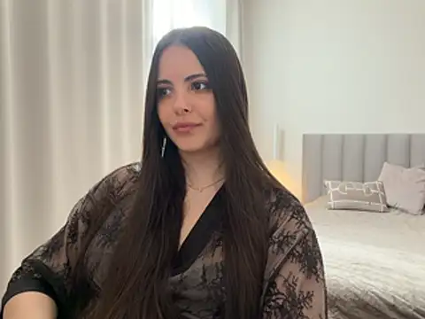 Snapshot of Mylina_ chatting on 04/06/26, 08:26 Mylina online show from 04/06/26, 08:26