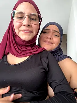 sweetmuslim01 online show from 09/19/25, 03:45