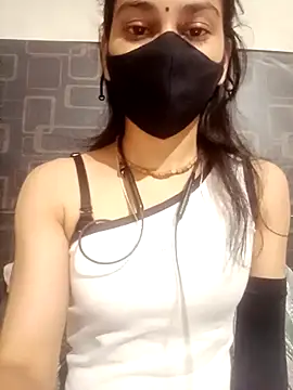 Snapshot of Fairy_Pie chatting on 12/15/25, 03:49 Fairy Pie online show from 12/15/25, 03:49