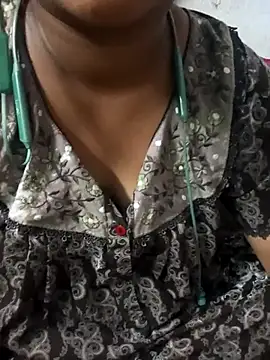 Snapshot of Rathi_telugu_couple chatting on 03/13/26, 01:23 Rathi telugu couple online show from 03/13/26, 01:23