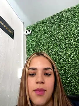 Sara  Secret online show from 11/07/25, 05:35