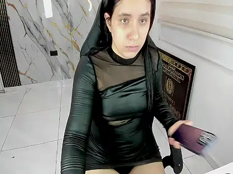 queen findom1 online show from 05/10/26, 05:23