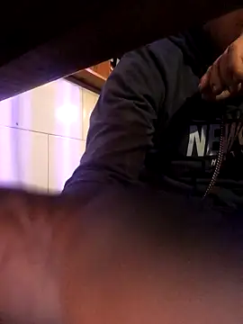 Snapshot of themorenofit08 chatting on 12/05/25, 12:41 themorenofit08 online show from 12/05/25, 12:41