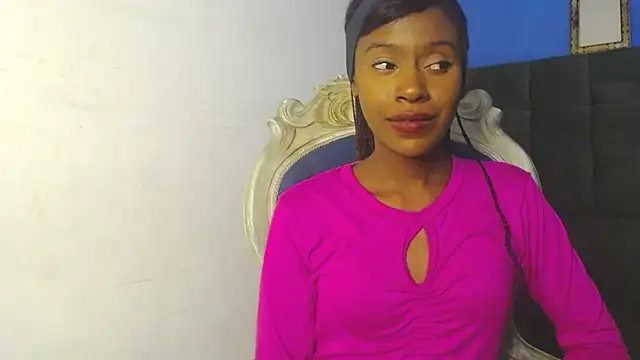 Snapshot of Aliis_Love chatting on 11/28/25, 12:57 Aliis Love online show from 11/28/25, 12:57