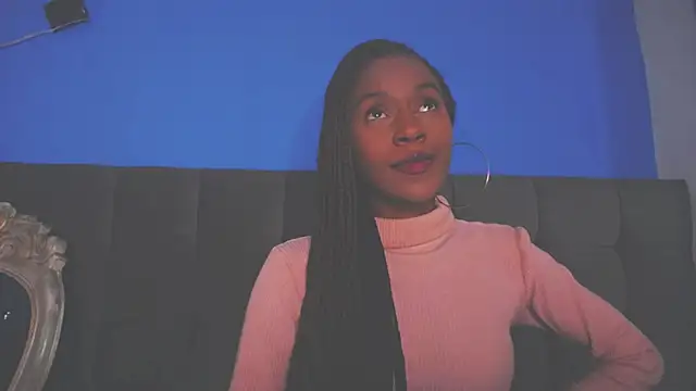 Snapshot of Aliis_Love chatting on 12/03/25, 05:15 Aliis Love online show from 12/03/25, 05:15