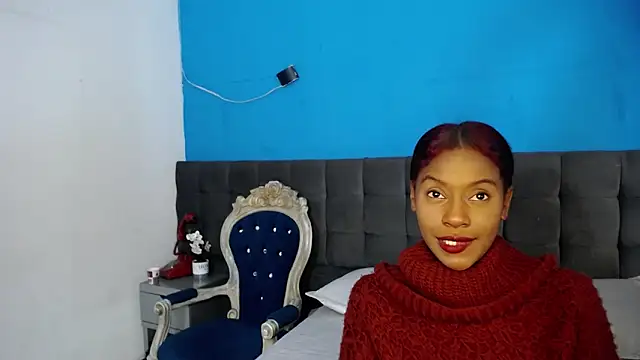 Snapshot of Aliis_Love chatting on 12/03/25, 08:29 Aliis Love online show from 12/03/25, 08:29