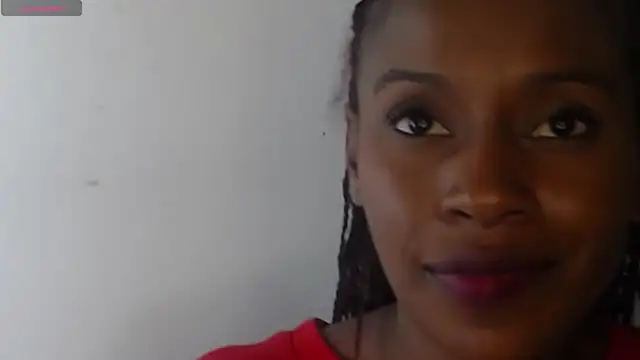 Snapshot of Aliis_Love chatting on 12/21/25, 09:49 Aliis Love online show from 12/21/25, 09:49