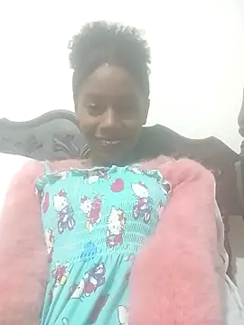 Snapshot of Aliis_Love chatting on 02/14/26, 11:40 Aliis Love online show from 02/14/26, 11:40