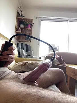 Guigui17000xh online show from 03/14/26, 10:32