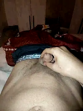 Snapshot of YourChef chatting on 12/04/25, 08:06 YourChef online show from 12/04/25, 08:06