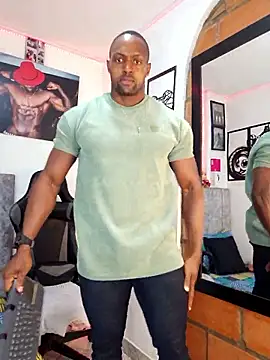 Snapshot of MIKE_KILIANjs chatting on 12/21/25, 03:08 MIKE KILIANjs online show from 12/21/25, 03:08