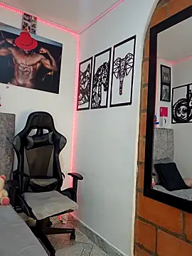 Snapshot of MIKE_KILIANjs chatting on 02/04/26, 02:34 MIKE KILIANjs online show from 02/04/26, 02:34