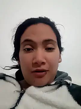 Snapshot of phoop_lilaa chatting on 01/14/26, 05:40 phoop lilaa online show from 01/14/26, 05:40