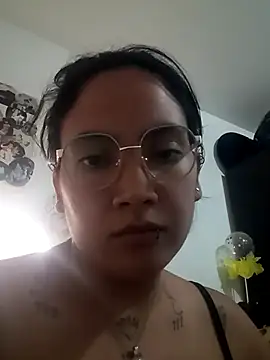 Snapshot of phoop_lilaa chatting on 02/02/26, 02:43 phoop lilaa online show from 02/02/26, 02:43