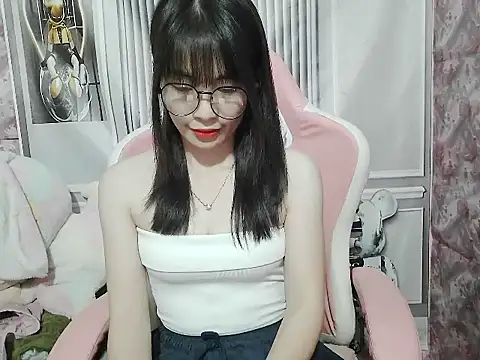 Ella039 online show from 12/21/25, 04:03