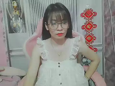 Snapshot of Ella039 chatting on 06/03/26, 04:59 Ella039 online show from 06/03/26, 04:59