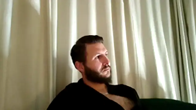 Snapshot of Dragonite2626 chatting on 11/12/25, 11:03 Dragonite2626 online show from 11/12/25, 11:03