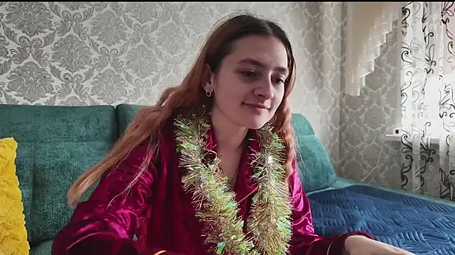 SweetLiaison online show from 12/16/25, 09:14