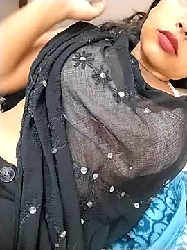 Sexy Divya   online show from 05/08/26, 01:49