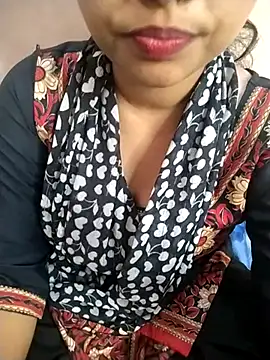 Sexy Divya   online show from 06/12/26, 05:39