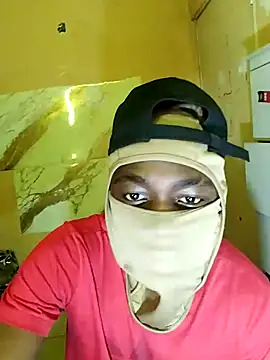 Snapshot of Babz_22 chatting on 11/08/25, 01:44 Babz 22 online show from 11/08/25, 01:44