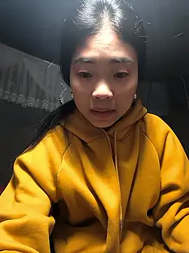 Lynly k2 online show from 01/11/26, 01:10