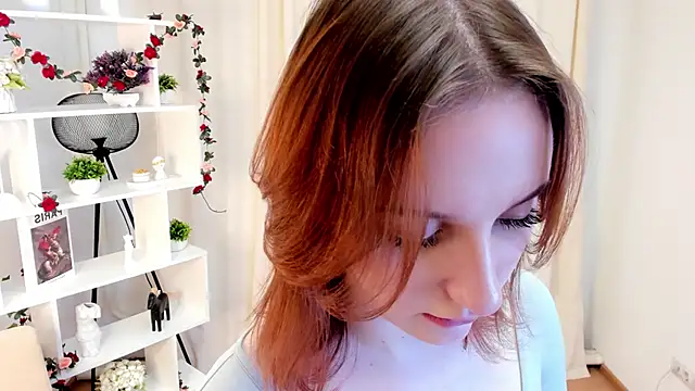 Snapshot of OpheliaSalotti chatting on 11/08/25, 07:41 OpheliaSalotti online show from 11/08/25, 07:41